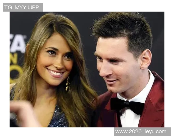 在餐厅偶遇梅西情侣选择不打扰坚守爱情信念