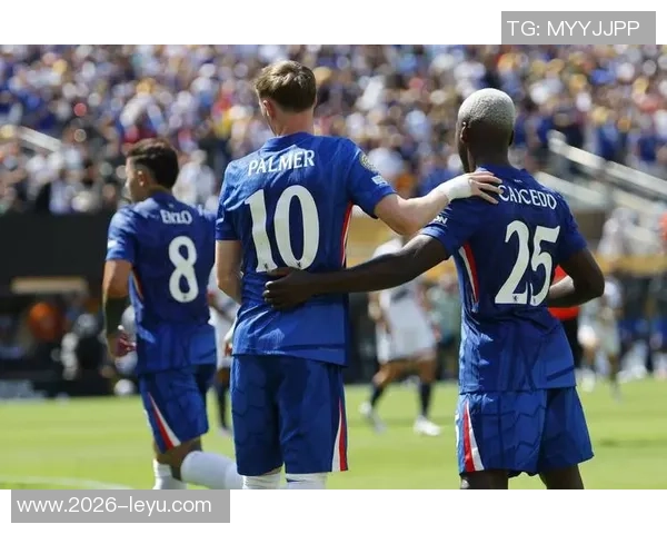 德拉普重返切尔西训练场3000万镑中锋复出备战新赛季