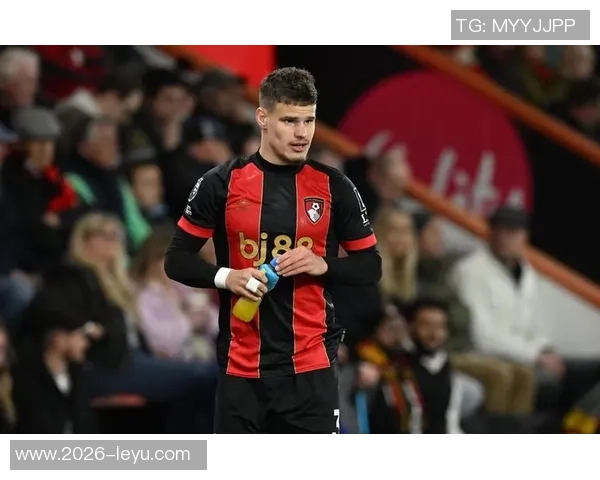 斯洛特调整战术维尔茨角色关键决策影响球队夺冠前景 斯洛特调整战术维尔茨角色关键决策影响球队夺冠前景